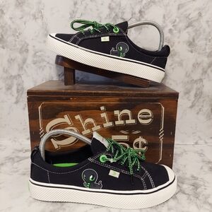 🆕️brand new cariuma OCA x razer lows